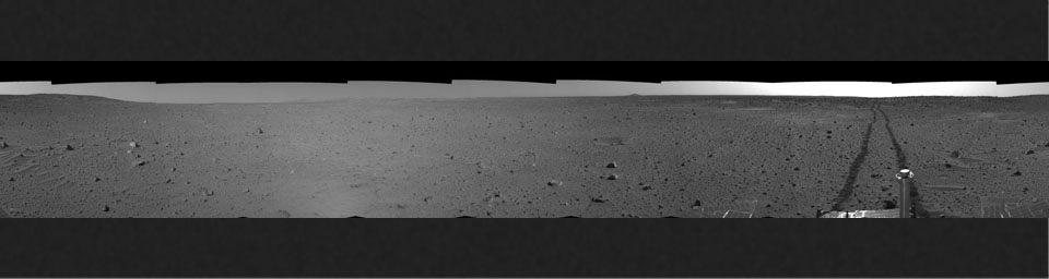 PIA05773: Spirit's View on Sol 100 (right eye)