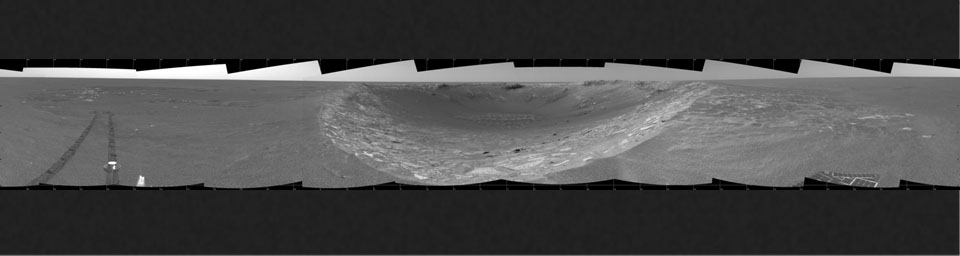 PIA05906: Riding the Rim of 'Endurance'