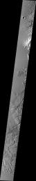 PIA07813: Relative Dating Via Fractures