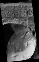 PIA09472: Gully Apron in Crater