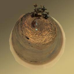 PIA19806: Round-Horizon Version of Curiosity's Low-Angle Selfie at 'Buckskin'