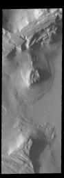 PIA21663: Cavi Angusti