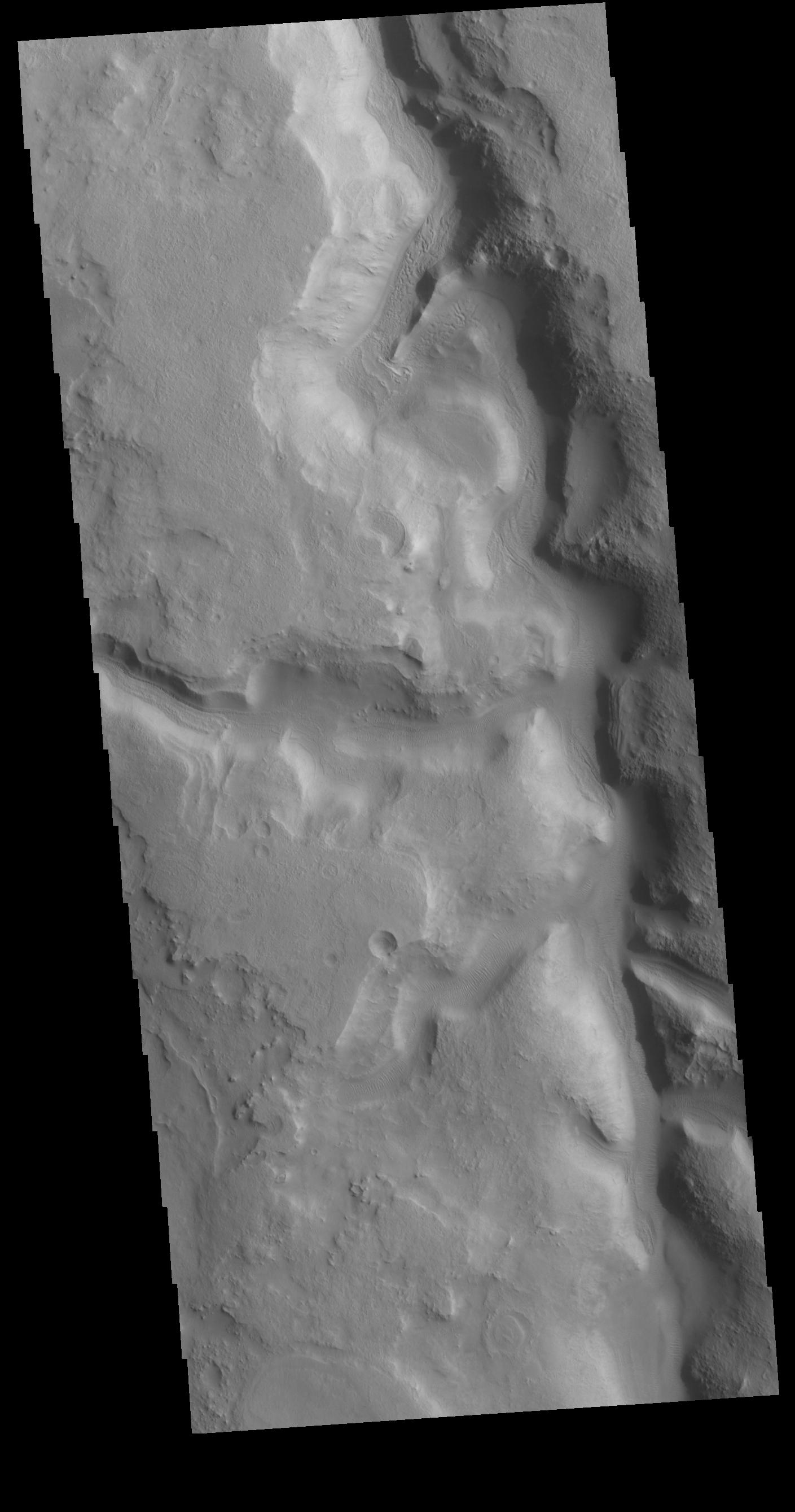 PIA23572: Huo Hsing Vallis