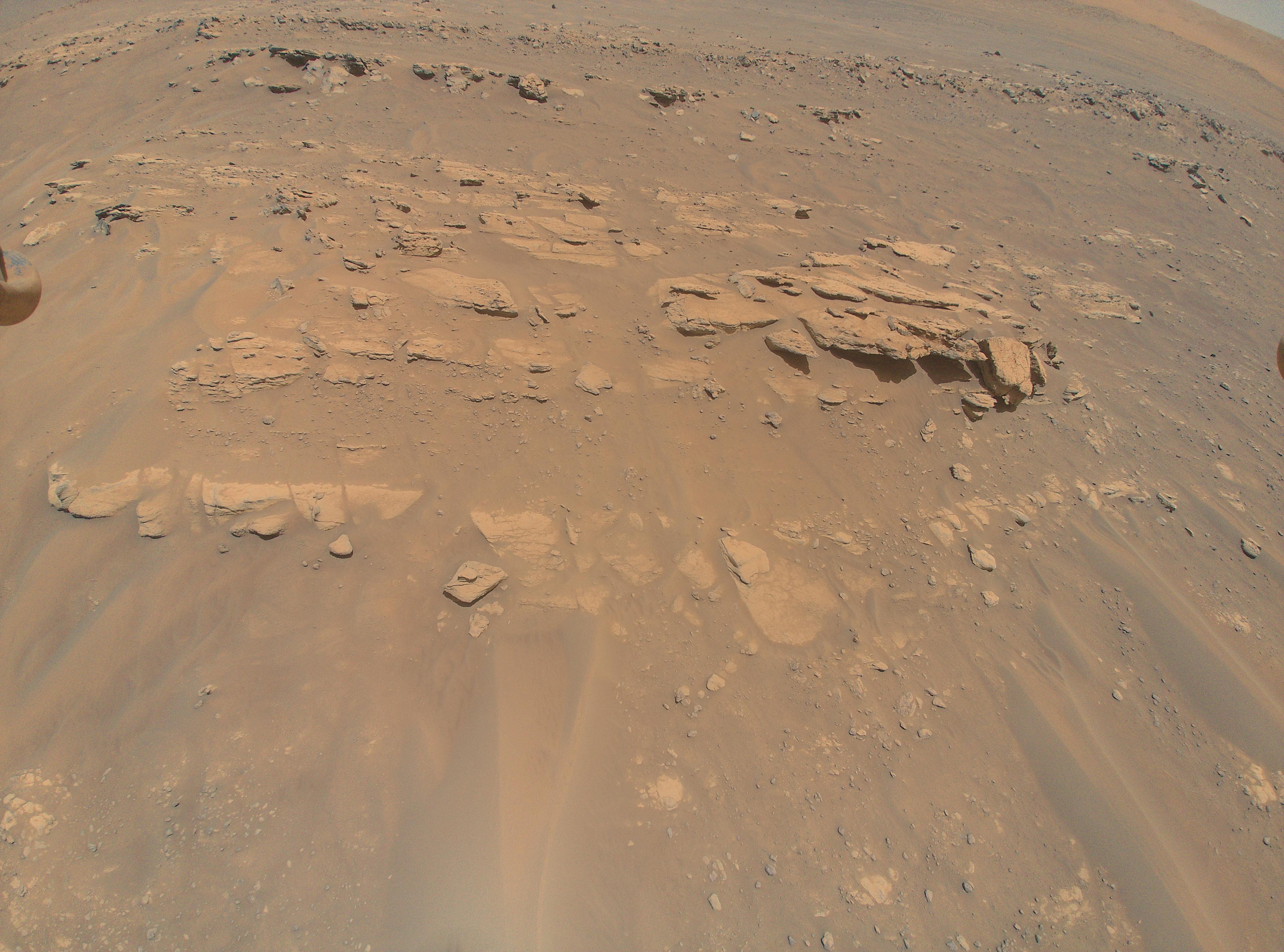 PIA24810: Mars Mound from Ingenuity Helicopter's Perspective