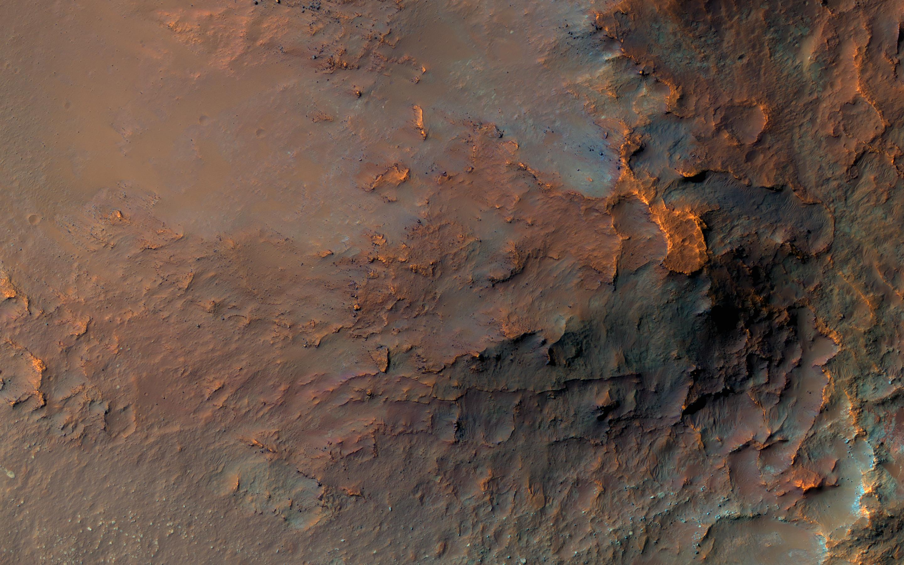 PIA24913: A Colorful Landslide in Eos Chasma