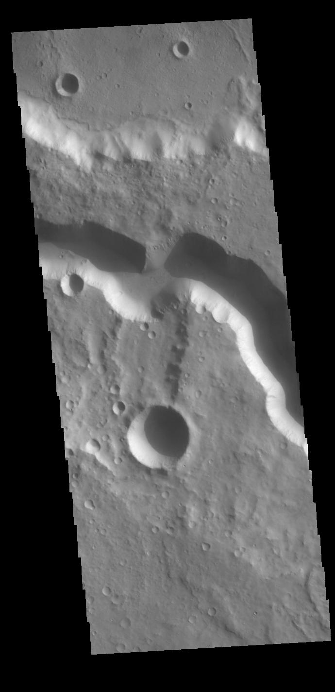 PIA25113: Tinto Vallis