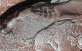 PIA17637: Diffuse Winter Lighting of the Chasma Boreale Scarp