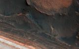 PIA22535: Ice Block Avalanche