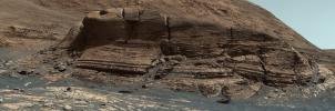 PIA24266: Curiosity's 3D View of Mont Mercou