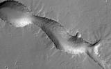 PIA24920: A Gecko-Shaped Fissure Vent in Gordii Fossae